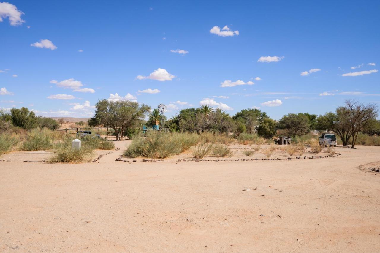 Canyon Roadhouse Campsite Fish River Canyon Bagian luar foto